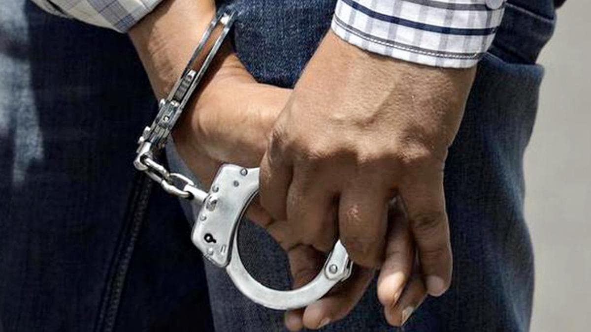 Tourist beaten up at fort in Pune over clothes