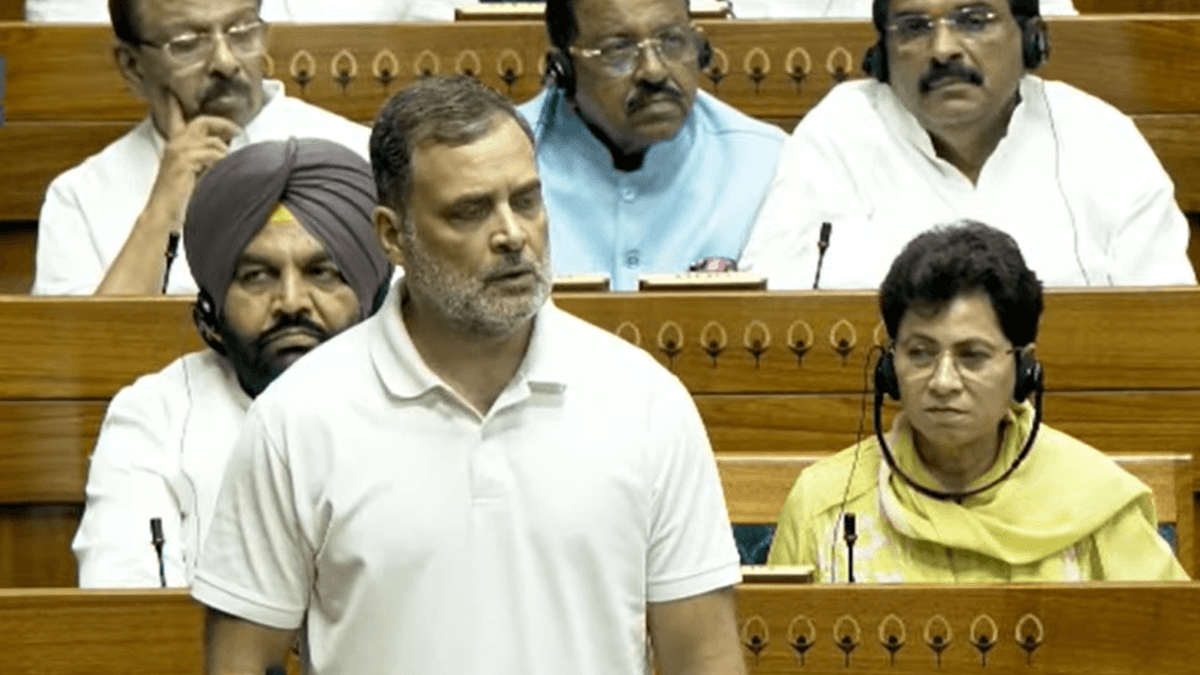 Big Fight in Parliament Over Student Protests