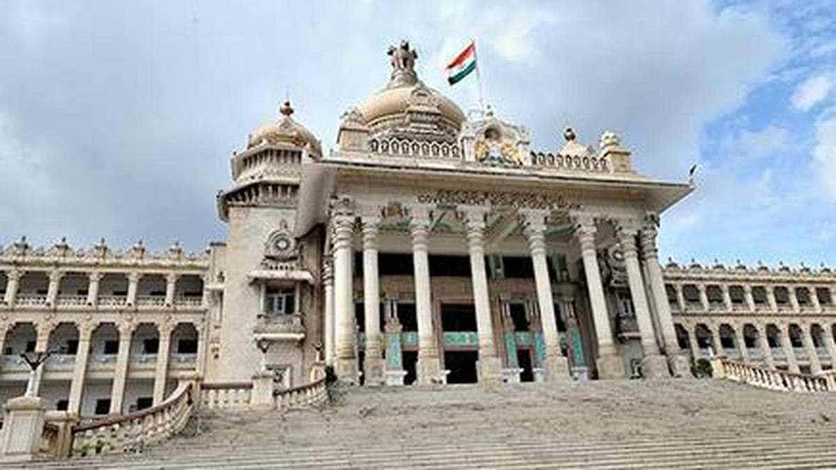 Vidhana Soudha steps will host a music show on Independence Day