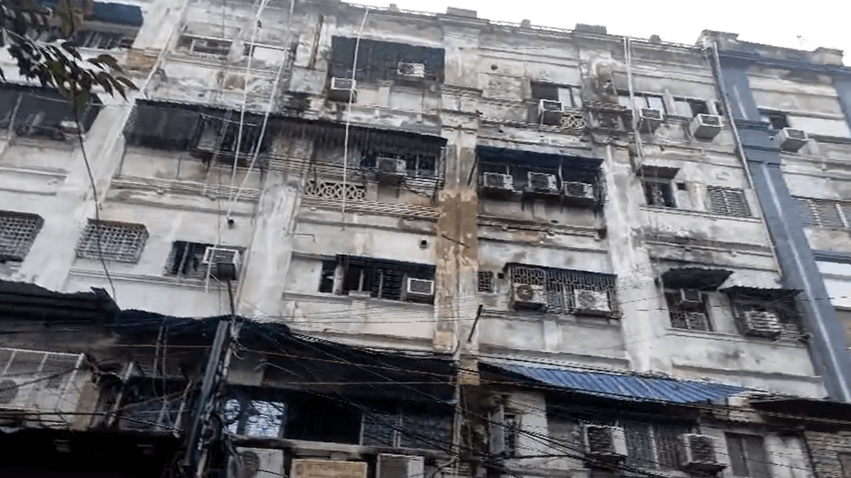 Hotel fire in Kolkata kills nine people
